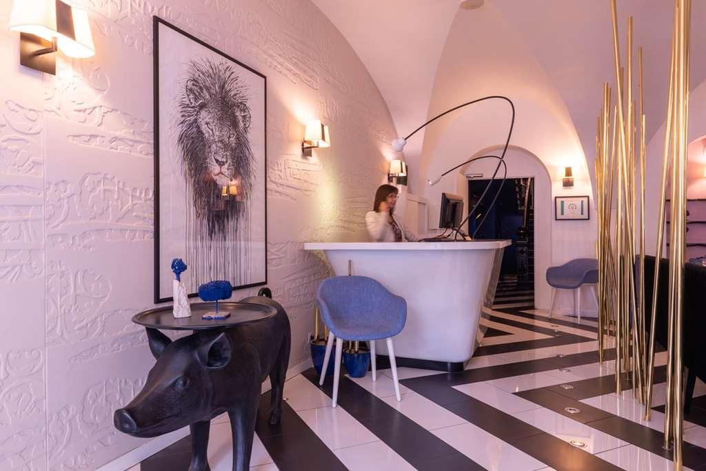 Hotel The Originals Boutique Le Lion Clermont-Ferrand