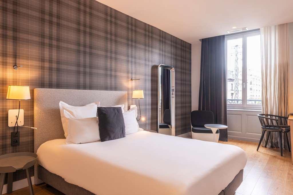 Hotel The Originals Boutique Le Lion